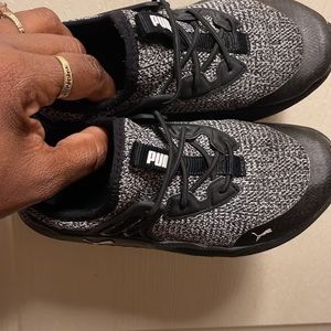 Pumas black & white worn but great condition